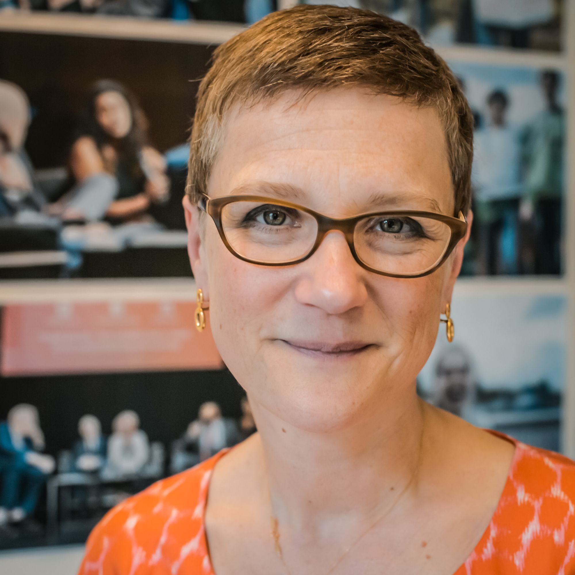 picture of a woman wearing glasses